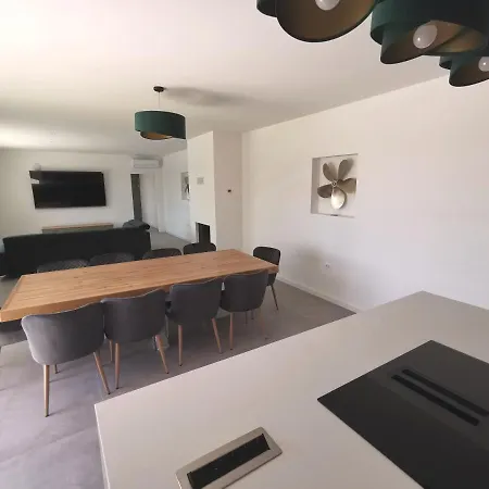 Mare E Monti With Heated Pool Villa *